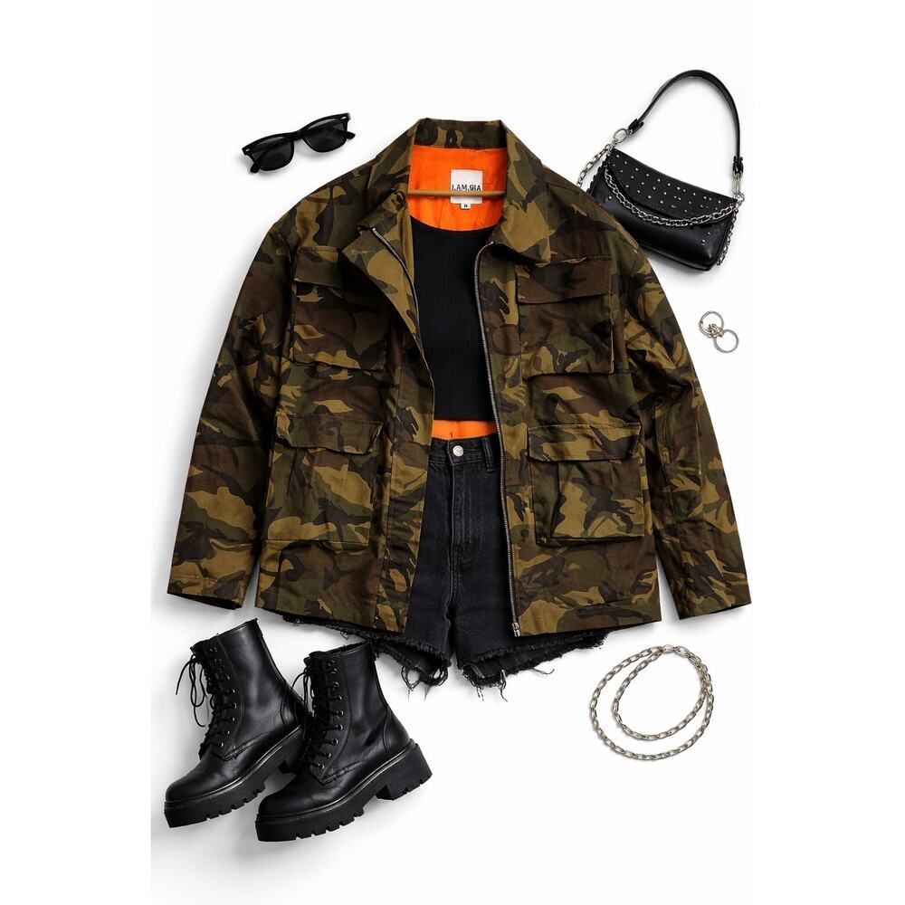 I.AM.GIA Camo Utility Jacket Medium Streetwear Military Crop Festival